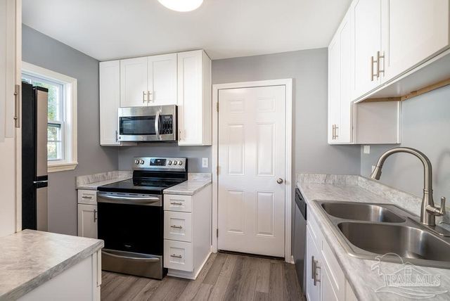 204 Ruth St, Pensacola, FL 32507