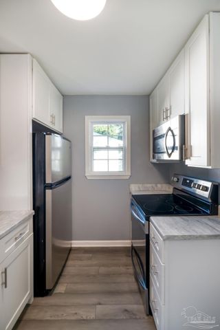 204 Ruth St, Pensacola, FL 32507