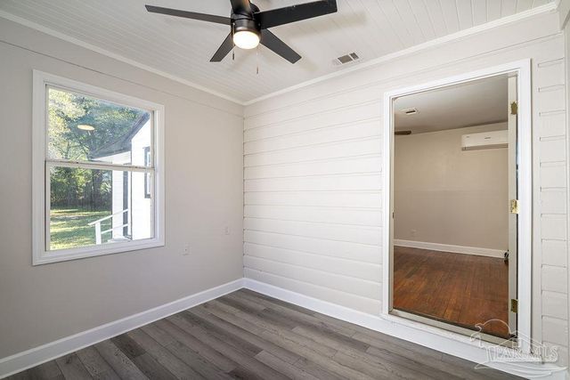 204 Ruth St, Pensacola, FL 32507