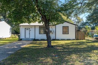 204 Ruth St, Pensacola, FL 32507