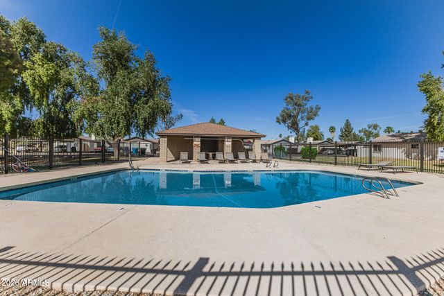 1005 W LAGUNA Drive, Tempe, AZ 85282