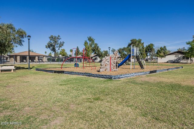 1005 W LAGUNA Drive, Tempe, AZ 85282