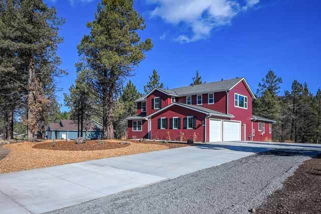 1217 Vine Maple Drive 122, Klamath Falls, OR 97601