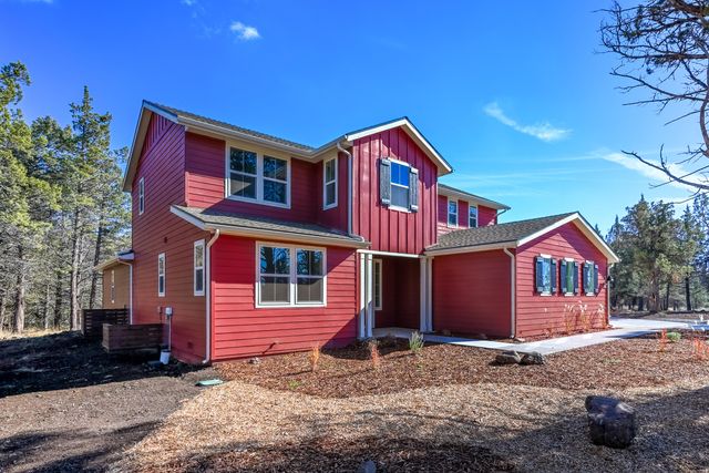 1217 Vine Maple Drive 122, Klamath Falls, OR 97601