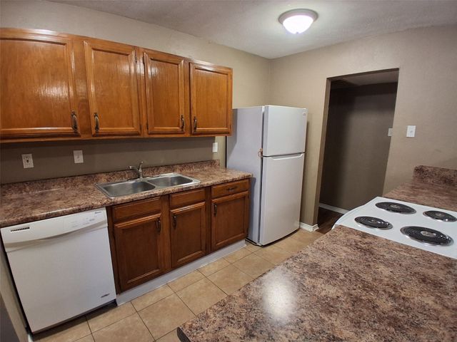 553 Hanover Drive, Allen, TX 75002