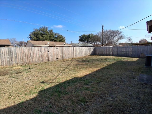 553 Hanover Drive, Allen, TX 75002