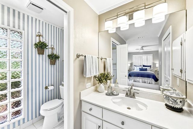 2500 Forest Bend DR, Austin, TX 78704