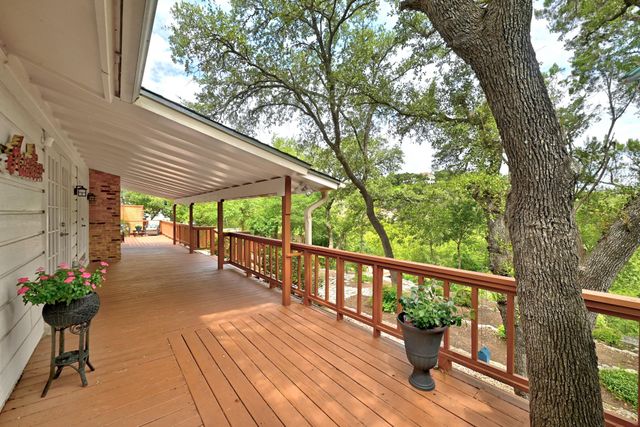 2500 Forest Bend DR, Austin, TX 78704