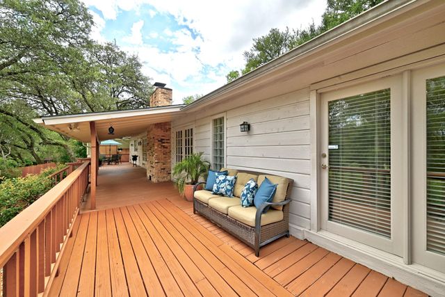 2500 Forest Bend DR, Austin, TX 78704