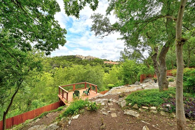 2500 Forest Bend DR, Austin, TX 78704