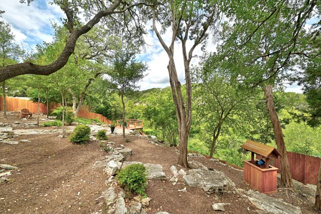 2500 Forest Bend DR, Austin, TX 78704