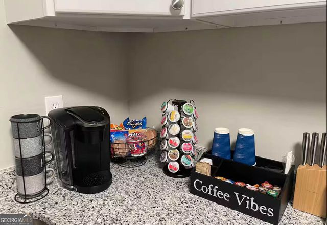 1082 Holly Cirlce Circle, Forest Park, GA 30297