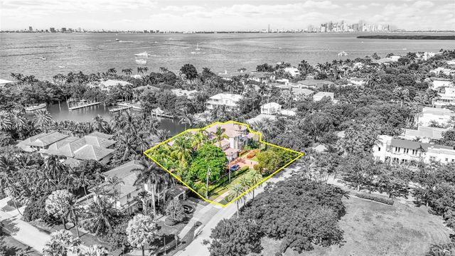 550 Harbor Dr, Key Biscayne, FL 33149