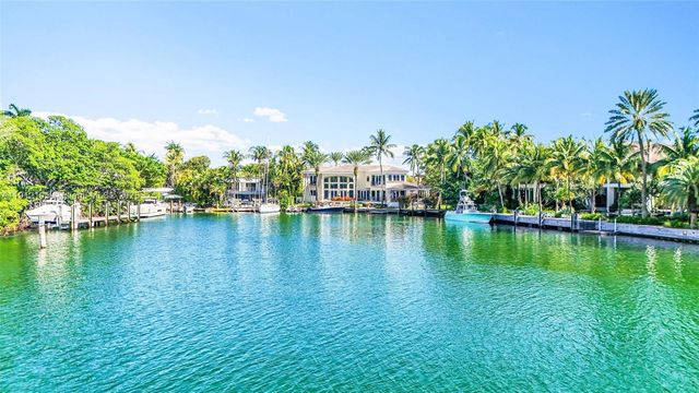 550 Harbor Dr, Key Biscayne, FL 33149