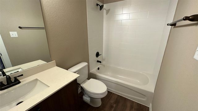9832 Grosbeak Lane, Magnolia, TX 77354
