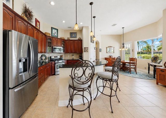 2208 MYRTLE VISTA COURT, Sun City Center, FL 33573