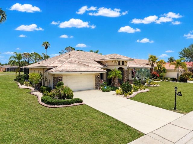 2208 MYRTLE VISTA COURT, Sun City Center, FL 33573