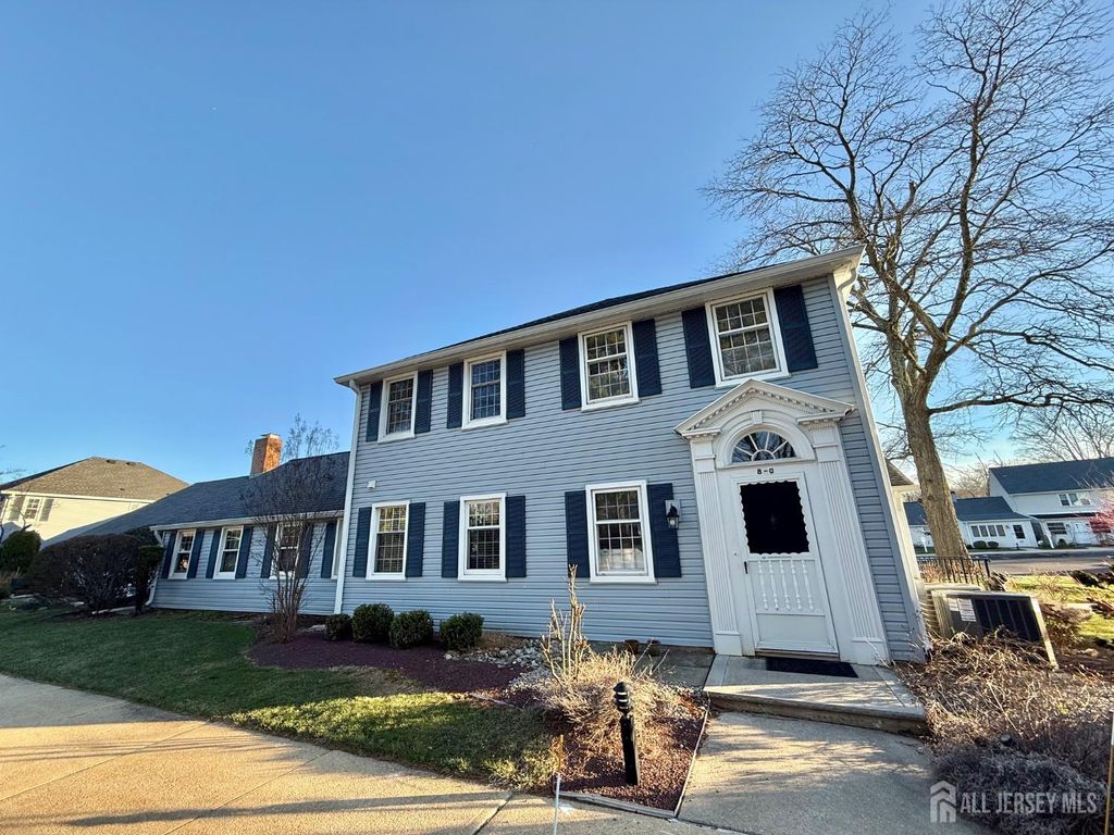 8-O Sussex Way 8O, Monroe, NJ 08831