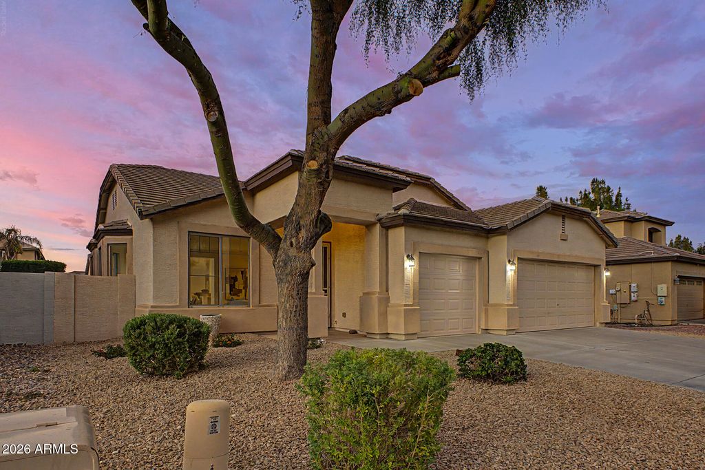 17938 W CARMEN Drive, Surprise, AZ 85388