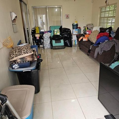 7202 NW 73rd Street, Tamarac, FL 33321
