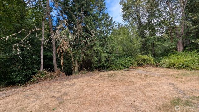 14834 75th Avenue NE, Kenmore, WA 98028