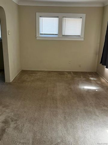 1861 Academy Street, Ferndale, MI 48220