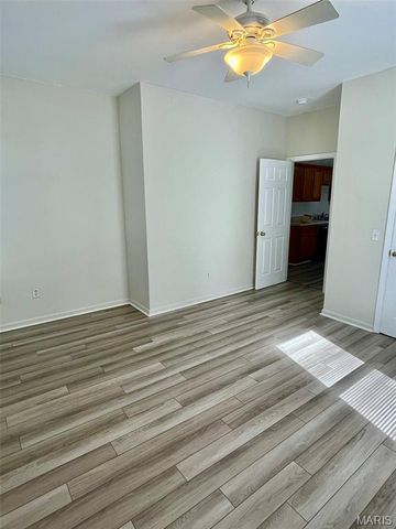 232 S Main Street, Edwardsville, IL 62025