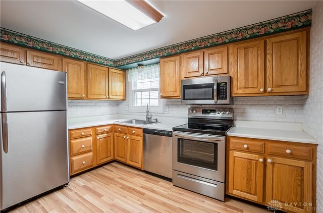 301 Topton Drive, Vandalia, OH 45377