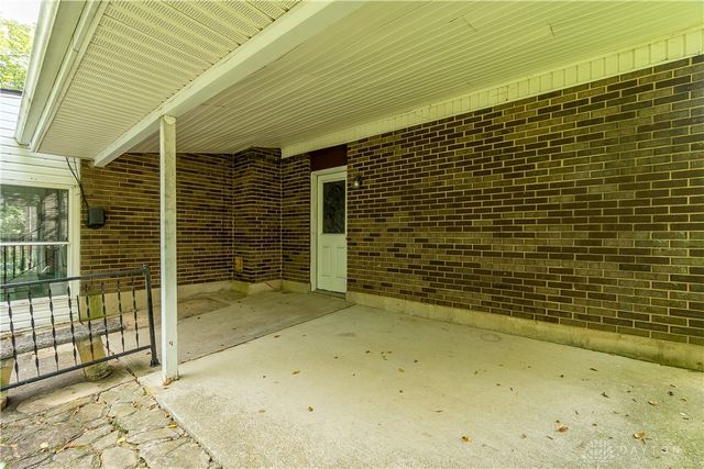 301 Topton Drive, Vandalia, OH 45377