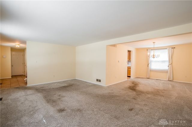 301 Topton Drive, Vandalia, OH 45377