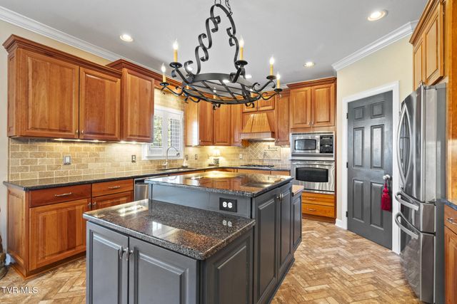 96 Belle Arden Drive, Greeneville, TN 37745