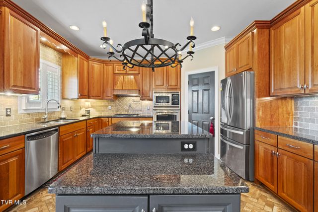 96 Belle Arden Drive, Greeneville, TN 37745