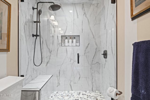 96 Belle Arden Drive, Greeneville, TN 37745