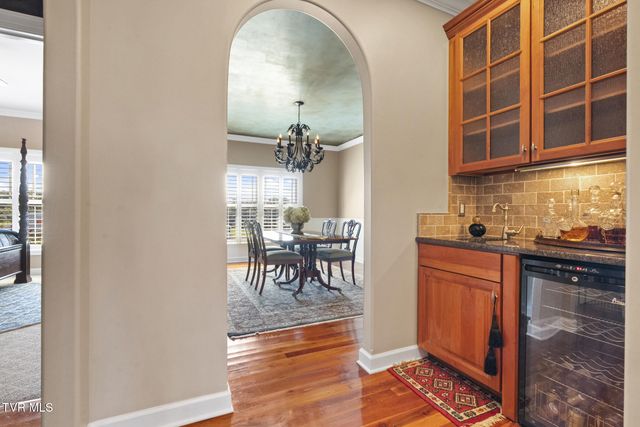 96 Belle Arden Drive, Greeneville, TN 37745