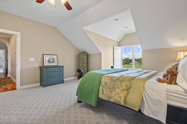 96 Belle Arden Drive, Greeneville, TN 37745