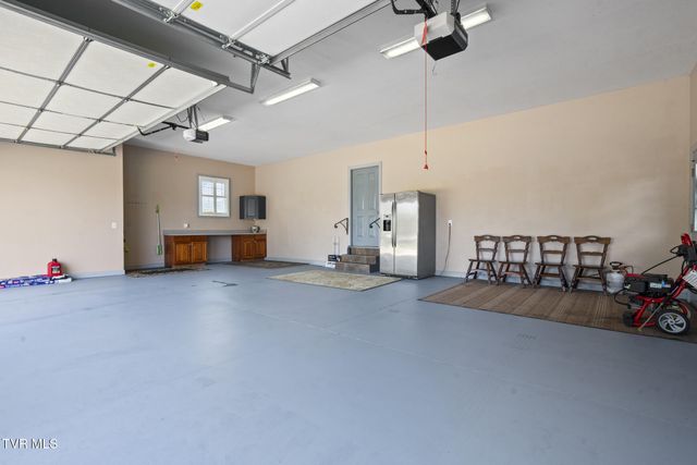 96 Belle Arden Drive, Greeneville, TN 37745