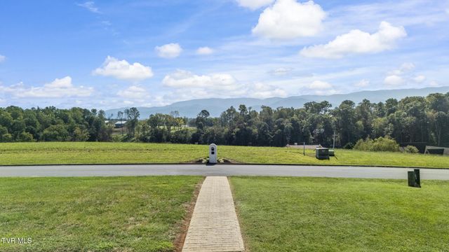 96 Belle Arden Drive, Greeneville, TN 37745