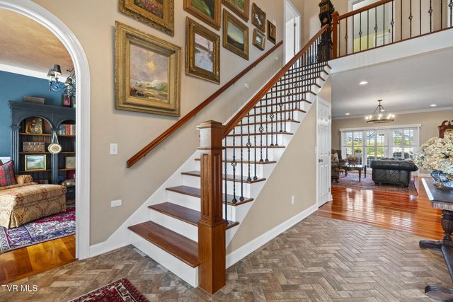 96 Belle Arden Drive, Greeneville, TN 37745