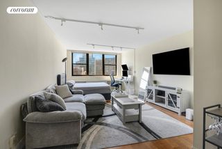 225 E 36TH Street # 17E, New York City, NY 10016