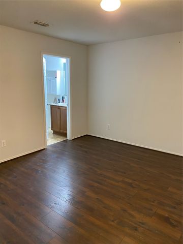 1721 Gayla Creek Drive, Little Elm, TX 75068