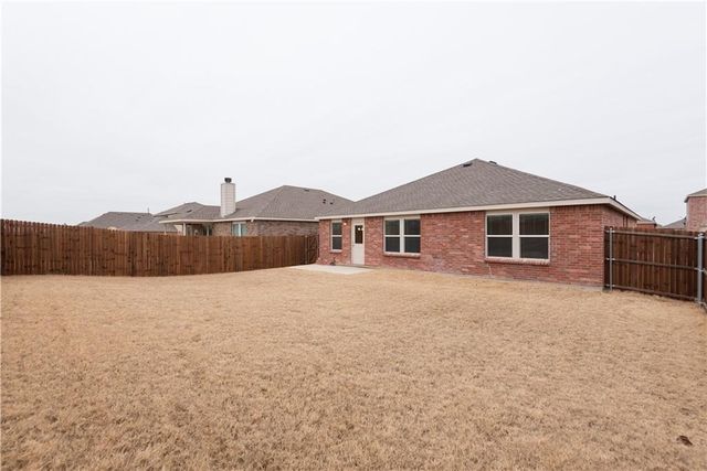 1721 Gayla Creek Drive, Little Elm, TX 75068