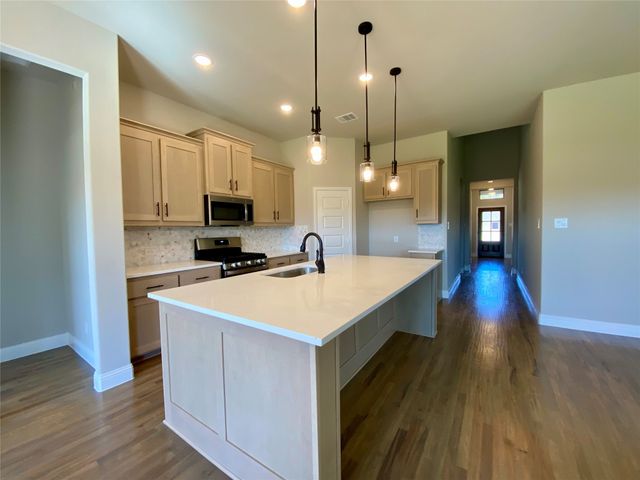 2914 Bridgepoint Street, Crandall, TX 75114