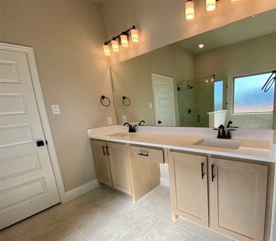 2914 Bridgepoint Street, Crandall, TX 75114