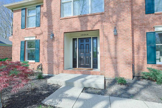 10564 Stablehand Drive, Symmes Twp, OH 45242