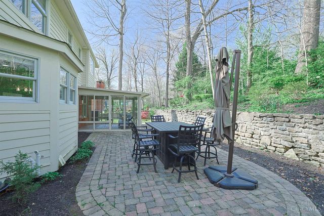 10564 Stablehand Drive, Symmes Twp, OH 45242