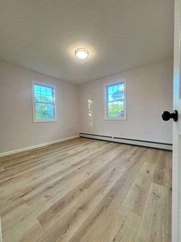 27 Dubois St, Springfield, MA 01151