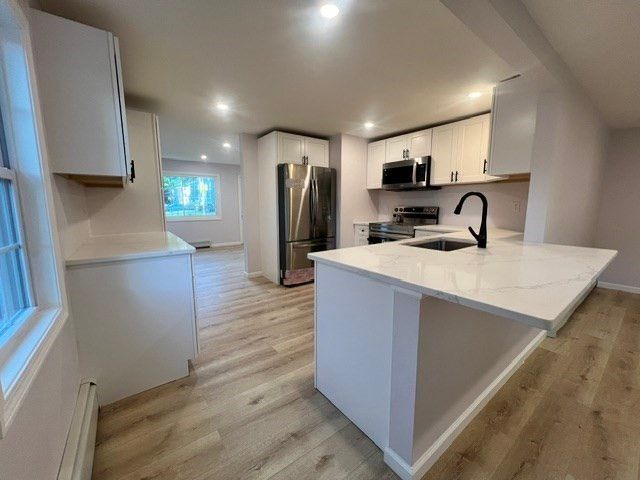 27 Dubois St, Springfield, MA 01151