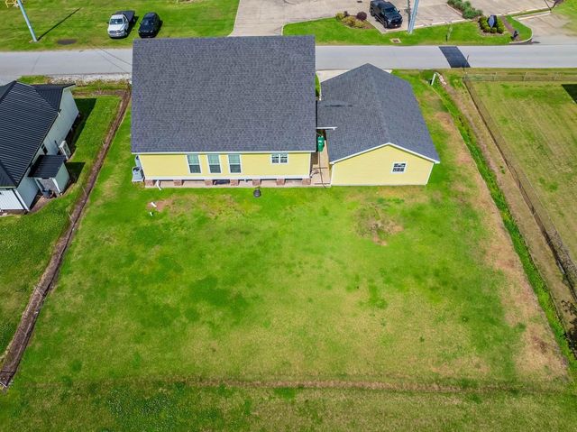 232 East 5th Street, Larose, LA 70373