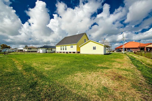 232 East 5th Street, Larose, LA 70373