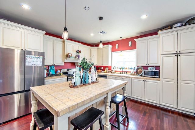 232 East 5th Street, Larose, LA 70373